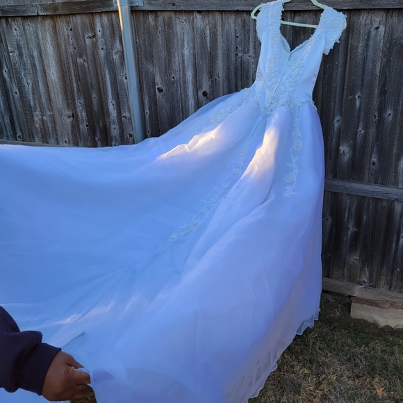 Golden Gate Wedding Ball Gown sz 8 - Picture 11 of 16